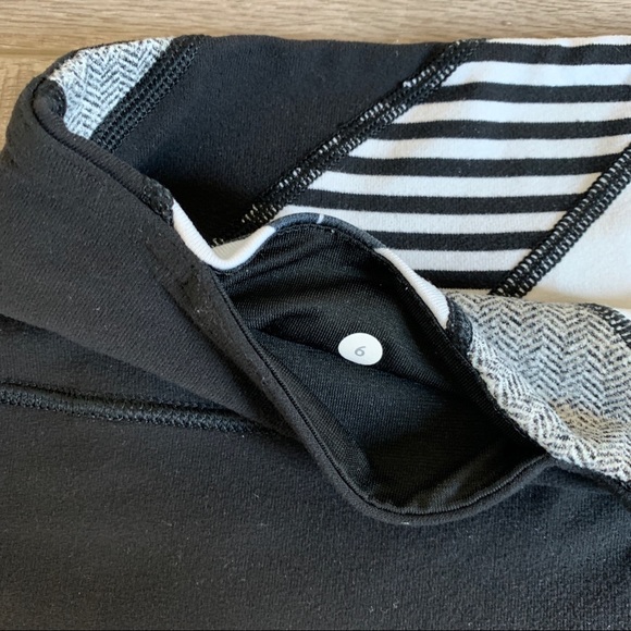 Lululemon leggings - Picture 2 of 4